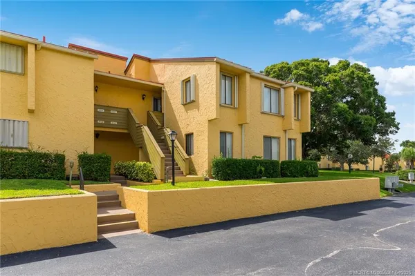 $220,000 | 5393 Southeast Miles Grant Road, Unit 207, Stuart, FL 34997