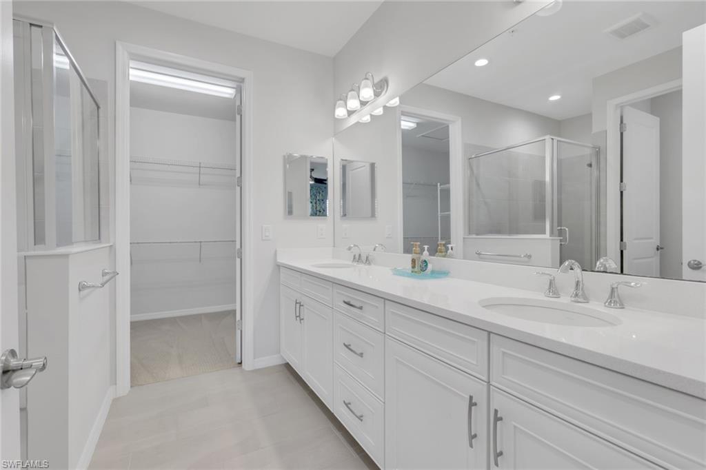 2665 Seychelles Circle, Unit 1907 Naples, FL 34112 - Photo 14 of 33