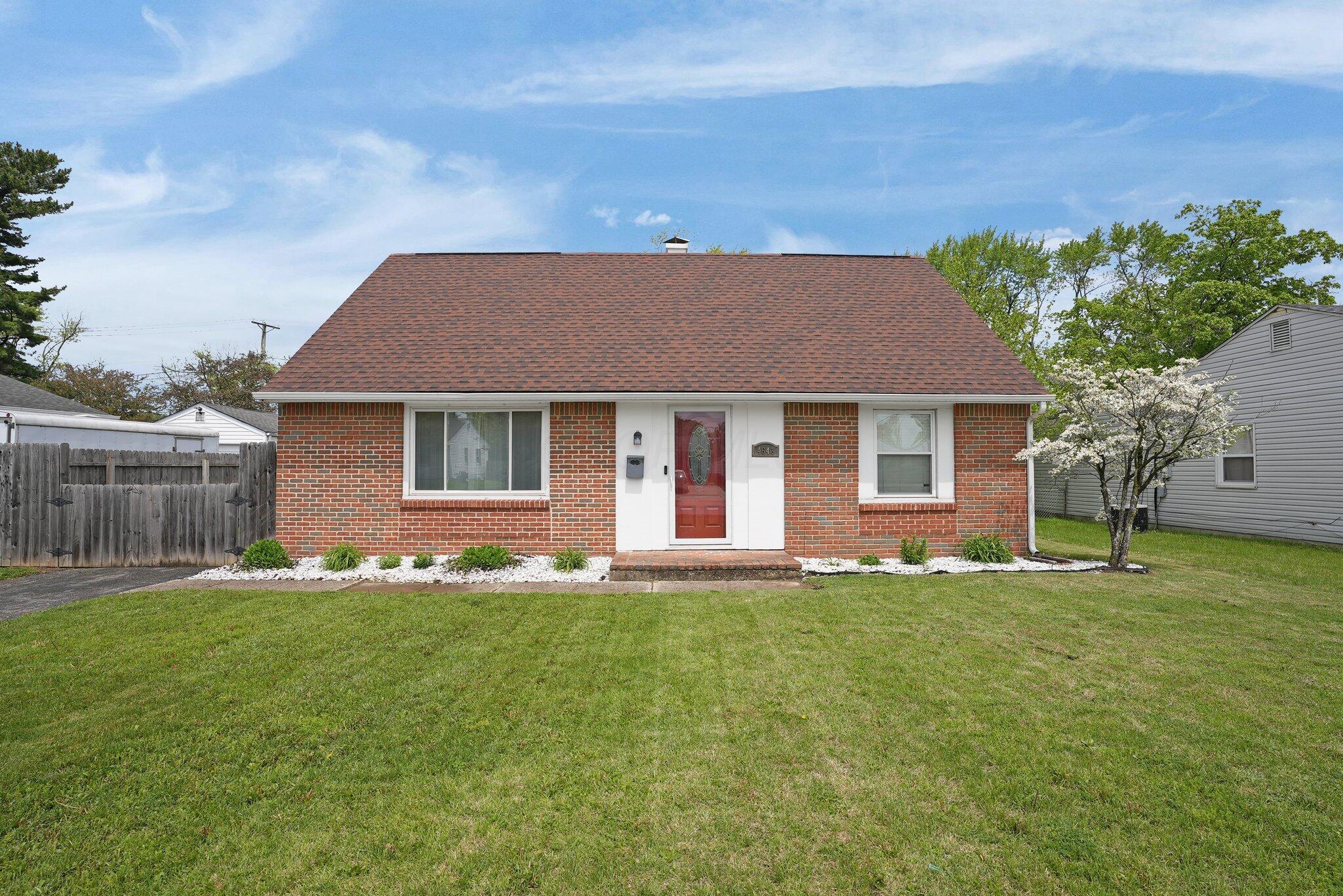 1-web-or-mls-4648-annhurst-rd