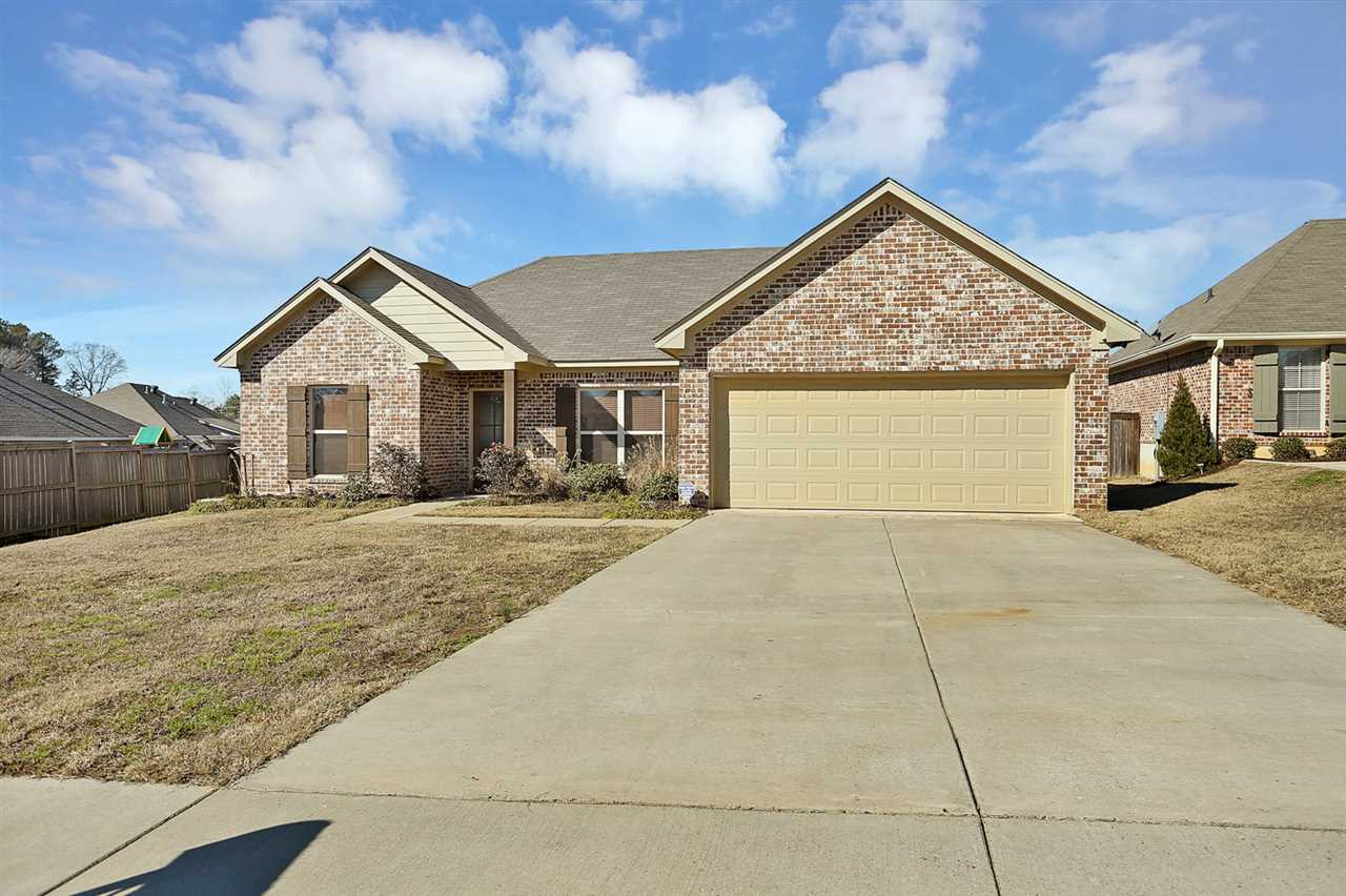 403 Greenfield Ridge Circle Brandon, MS 39042 - Photo 2 of 23 Photo 2
