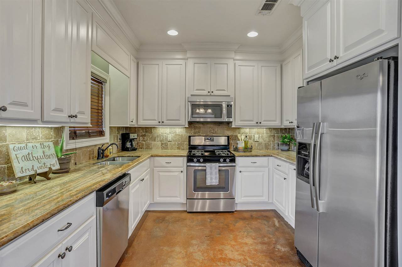 403 Greenfield Ridge Circle Brandon, MS 39042 - Photo 8 of 23 Photo 8