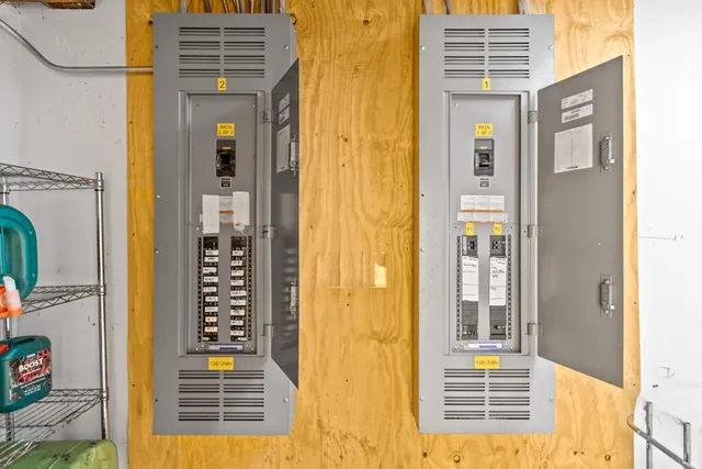 $425,000 | 80 Oakland Road, Fairfield, ME 04937