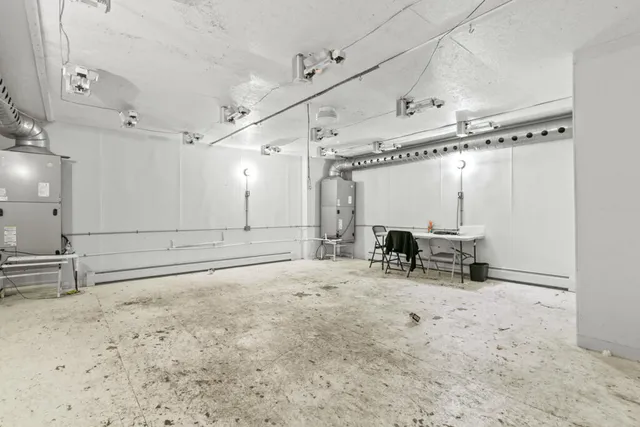 $425,000 | 80 Oakland Road, Fairfield, ME 04937