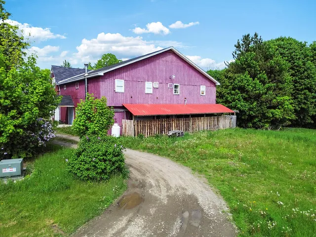 $425,000 | 80 Oakland Road, Fairfield, ME 04937