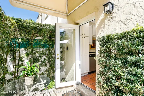 $16,000 | 380 Cocoanut Row, Unit 1, Palm Beach, FL 33480