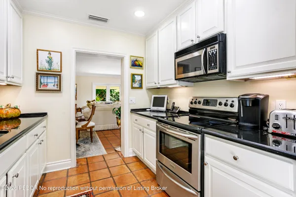 $16,000 | 380 Cocoanut Row, Unit 1, Palm Beach, FL 33480