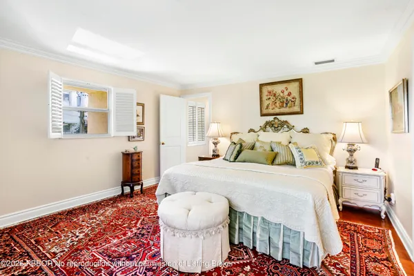 $16,000 | 380 Cocoanut Row, Unit 1, Palm Beach, FL 33480