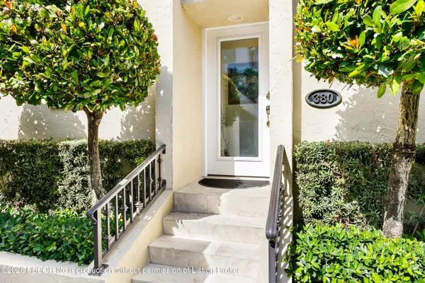 $16,000 | 380 Cocoanut Row, Unit 1, Palm Beach, FL 33480