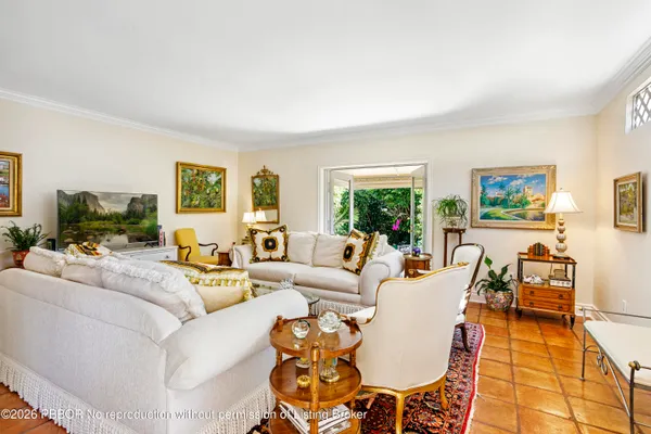 $16,000 | 380 Cocoanut Row, Unit 1, Palm Beach, FL 33480