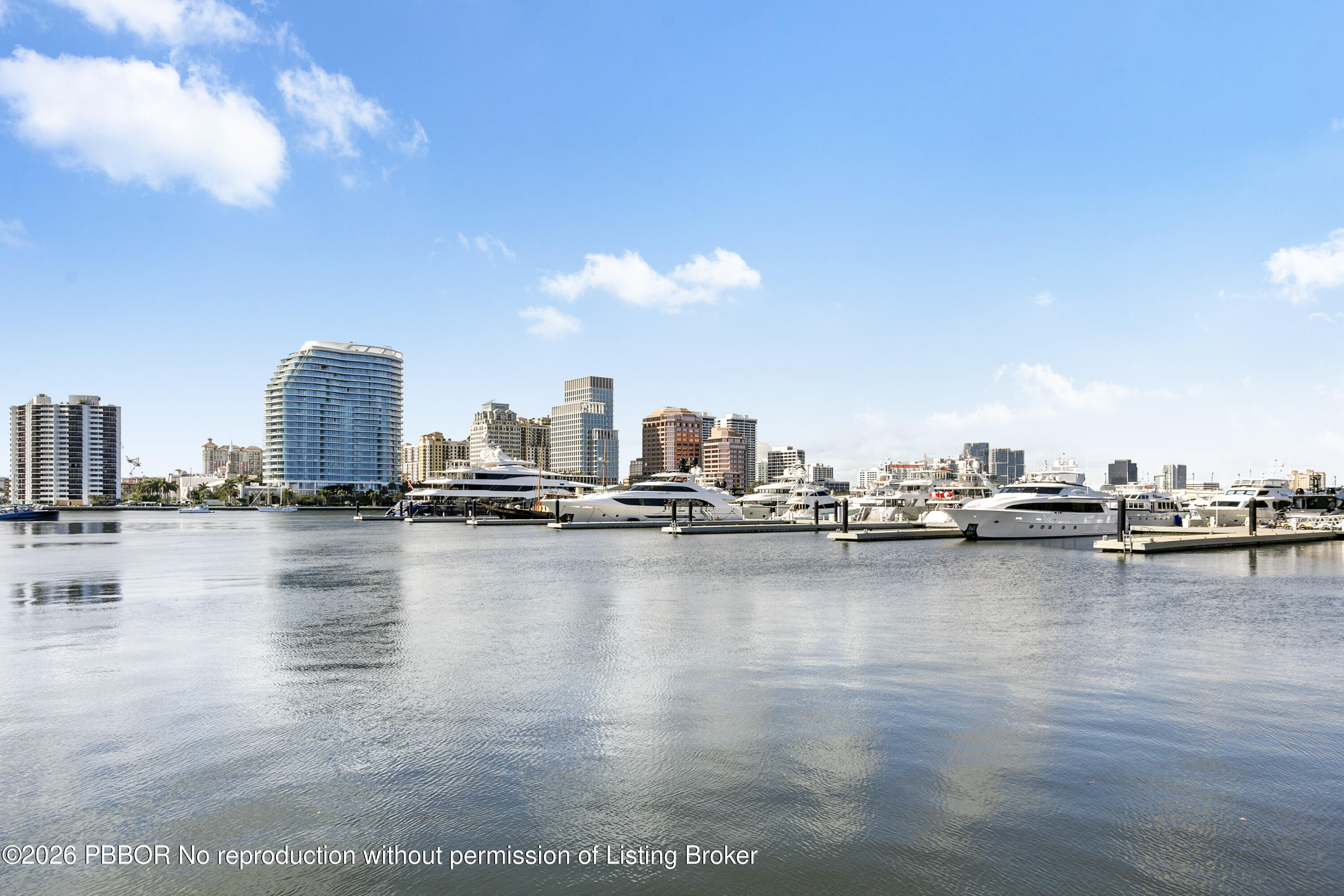 380 Cocoanut Row, Unit 1 Palm Beach, FL 33480 - Photo 21 of 32 a view of a city