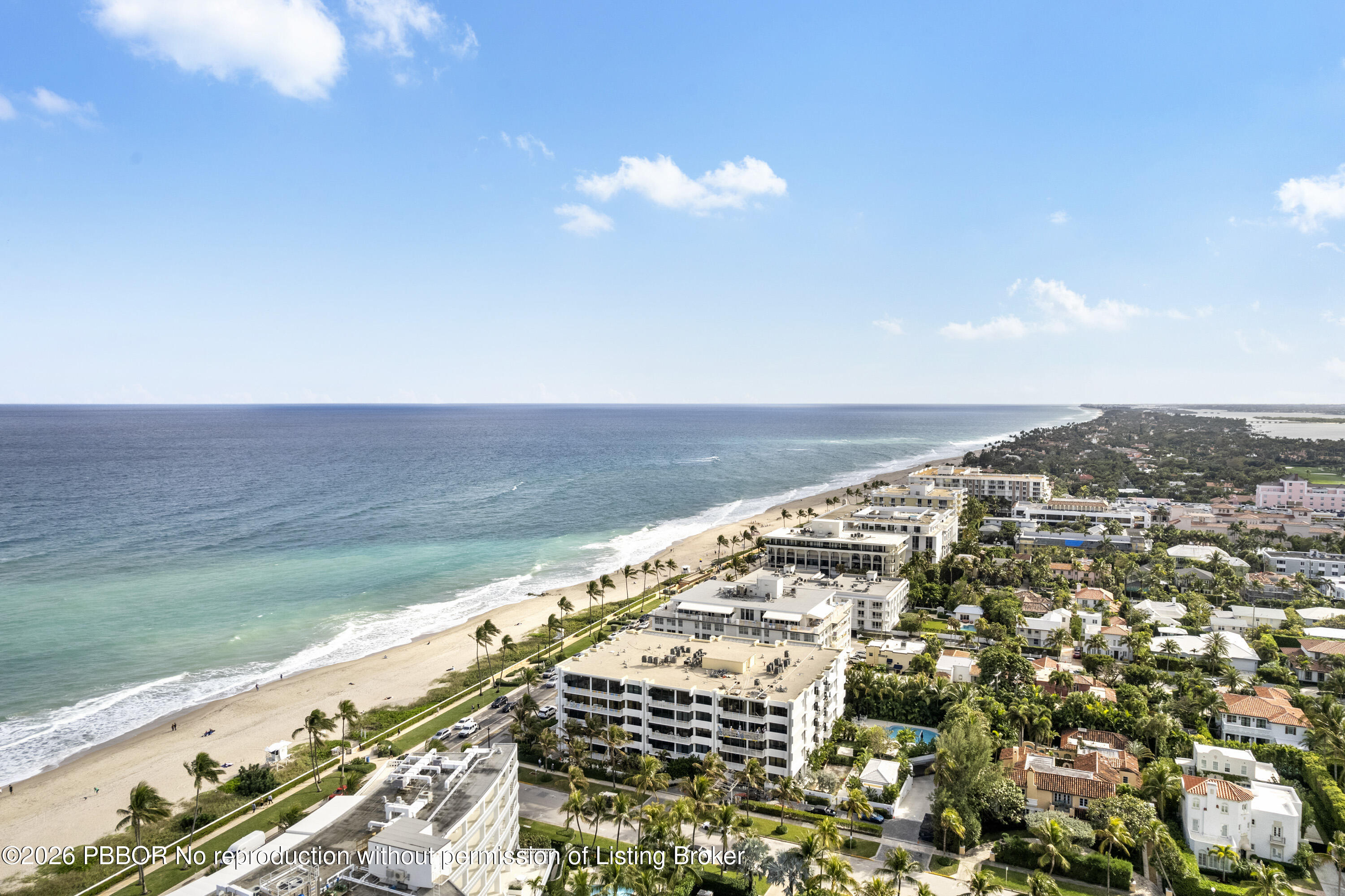 380 Cocoanut Row, Unit 1 Palm Beach, FL 33480 - Photo 32 of 32 a view of a large building with an outdoor space