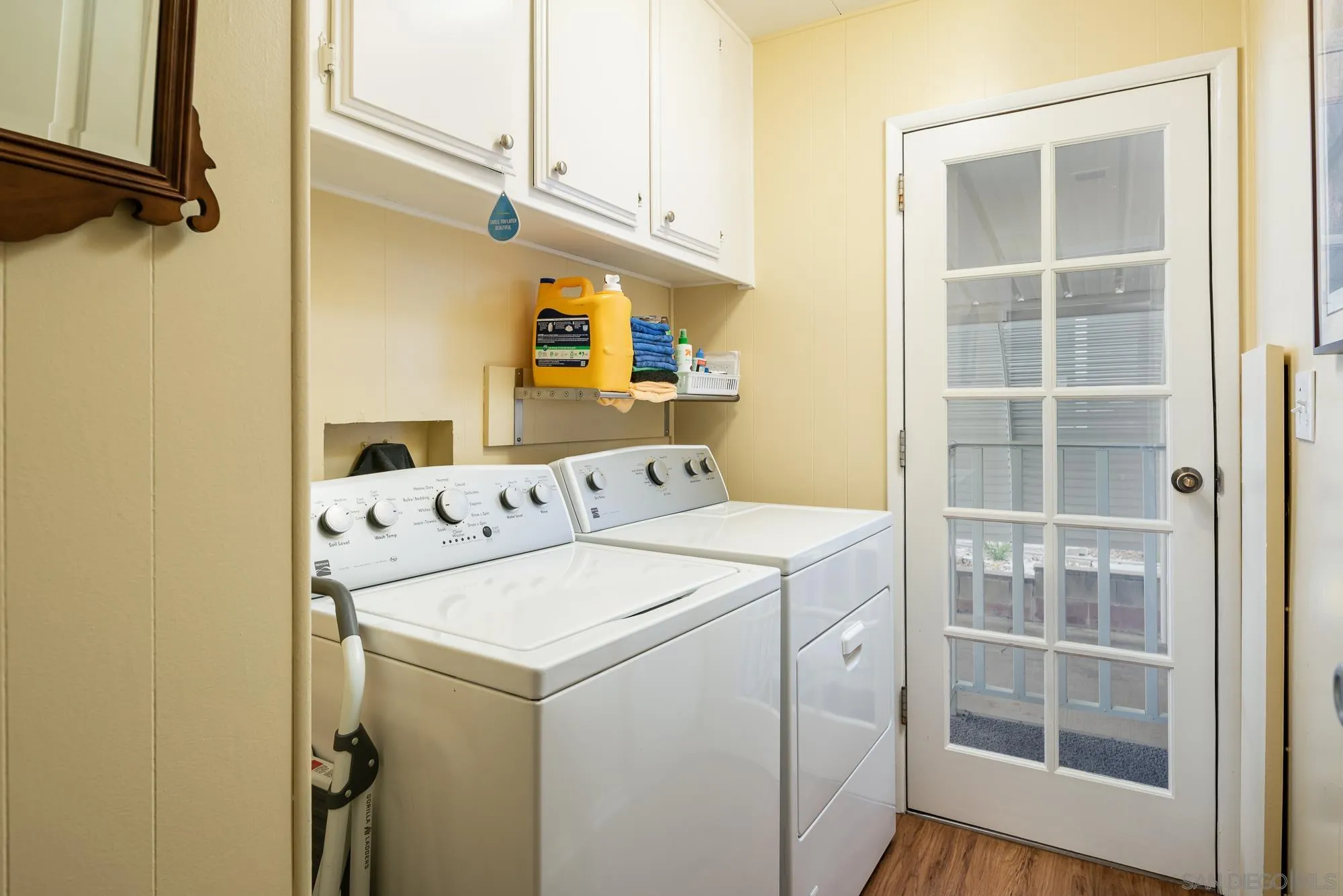 262 Brookside Lane Oceanside, CA 92056 - Photo 20 of 43 a utility room with dryer and washer