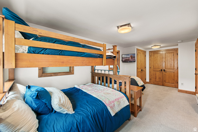 1782 Pine Loop Road Coalville, UT 84017 - Photo 18 of 52 Wood-finish bunk bed and individual bed frames