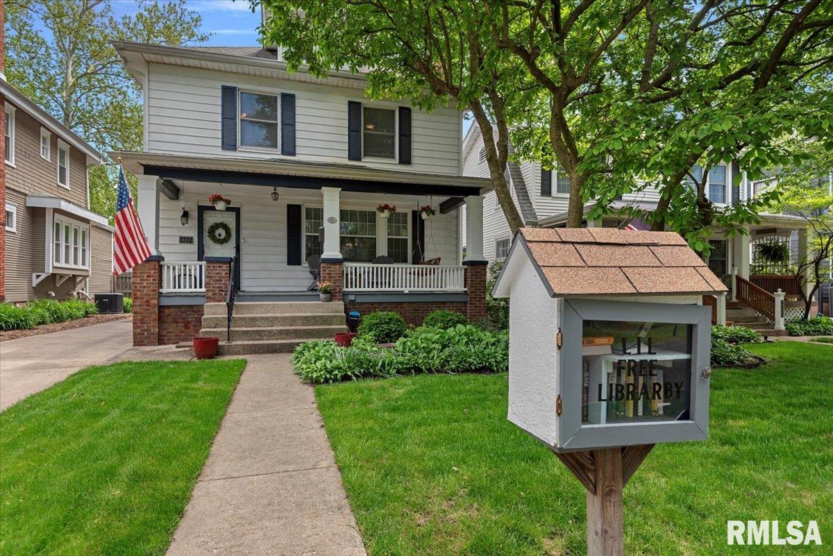 1732 South Lowell Avenue Springfield, IL 62704 - Photo 2 of 49