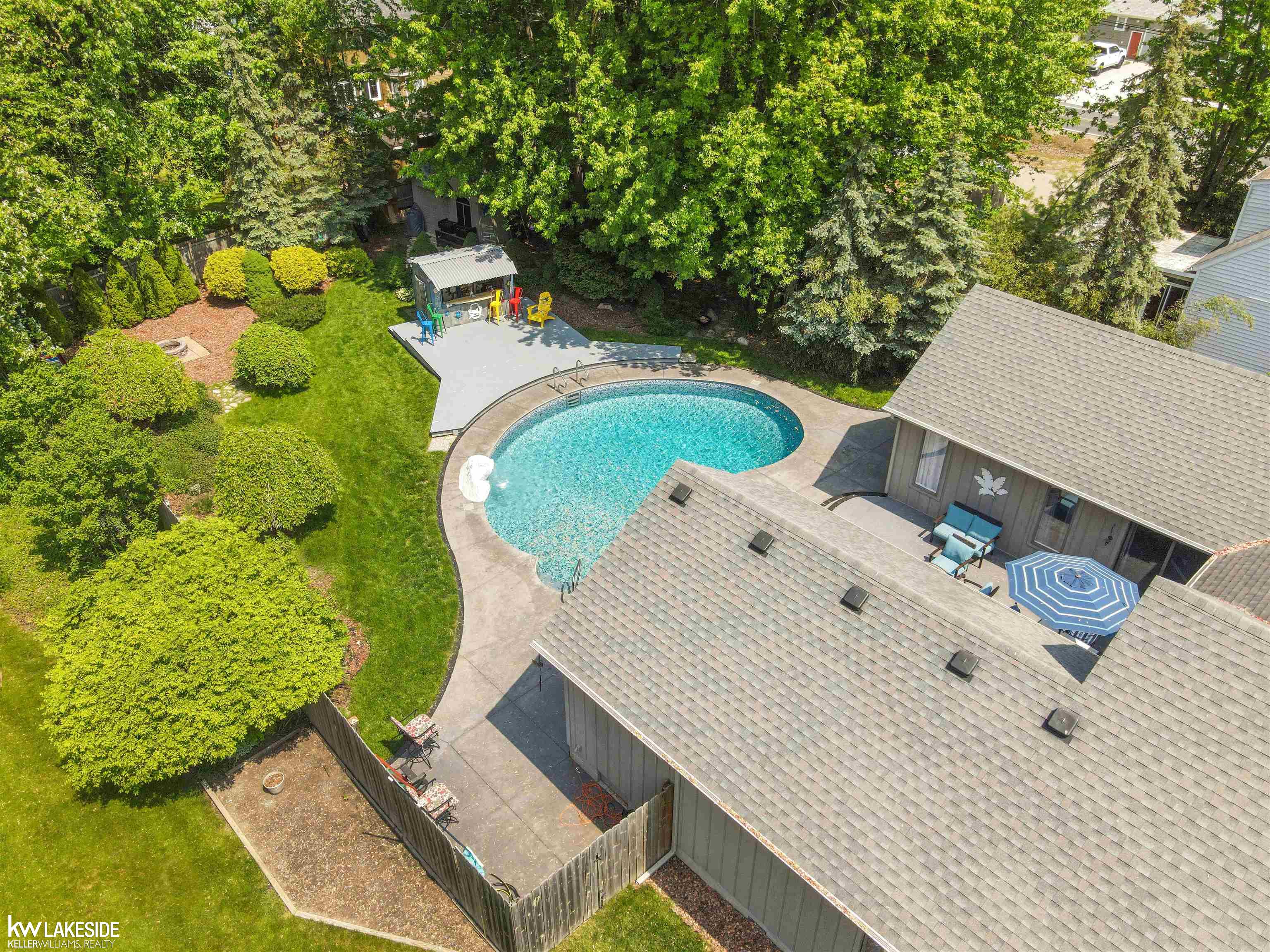 47485 Sugarbush Road New Baltimore, MI 48047 - Photo 37 of 39 50110608-36.JPG