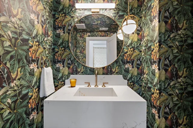 $1,450,000 | 1503 East 15th Street, Georgetown, TX 78626