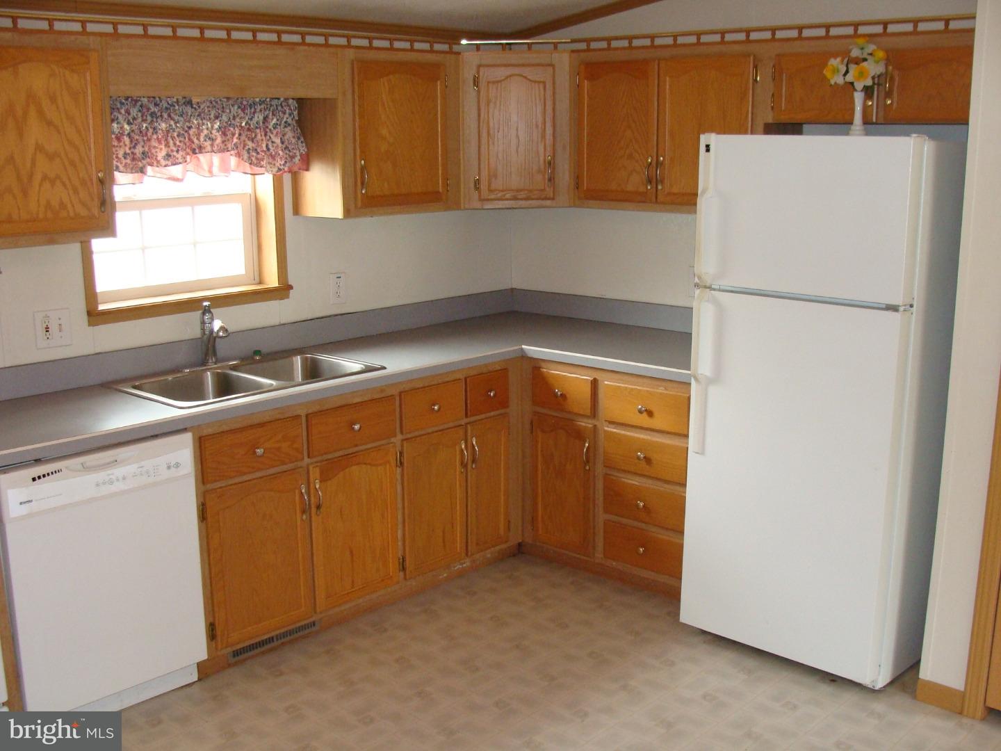 429 Ford Hook Road Doylestown, PA 18901 - Photo 4 of 14 Kitchen