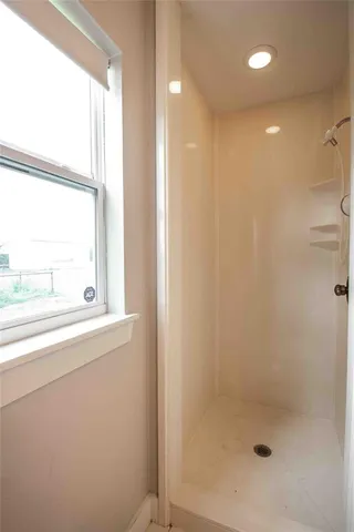 $442,000 | 301 Vz County Road 1416, Van, TX 75790