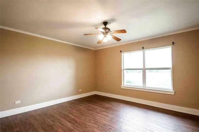 $442,000 | 301 Vz County Road 1416, Van, TX 75790