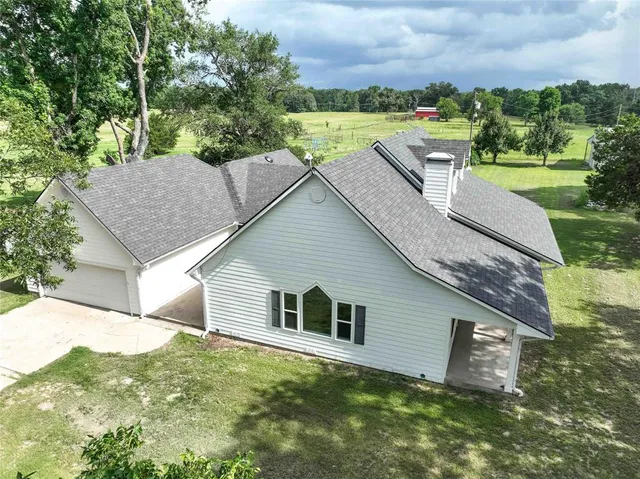 $442,000 | 301 Vz County Road 1416, Van, TX 75790