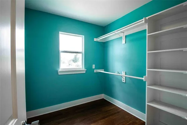 $442,000 | 301 Vz County Road 1416, Van, TX 75790