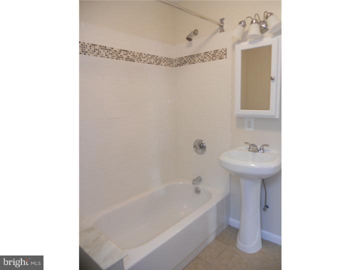 4847 Ridge Avenue Philadelphia, PA 19129 - Photo 19 of 23 Bathroom