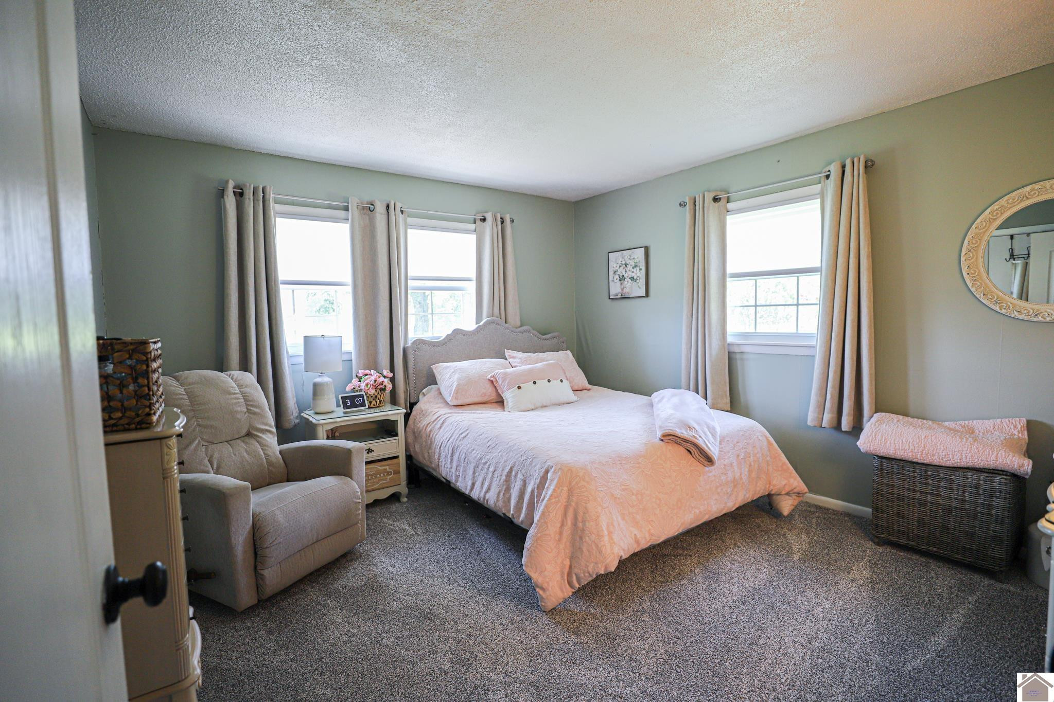 394 Crews Road Wickliffe, KY 42087 - Photo 26 of 38 Guest Bedroom
