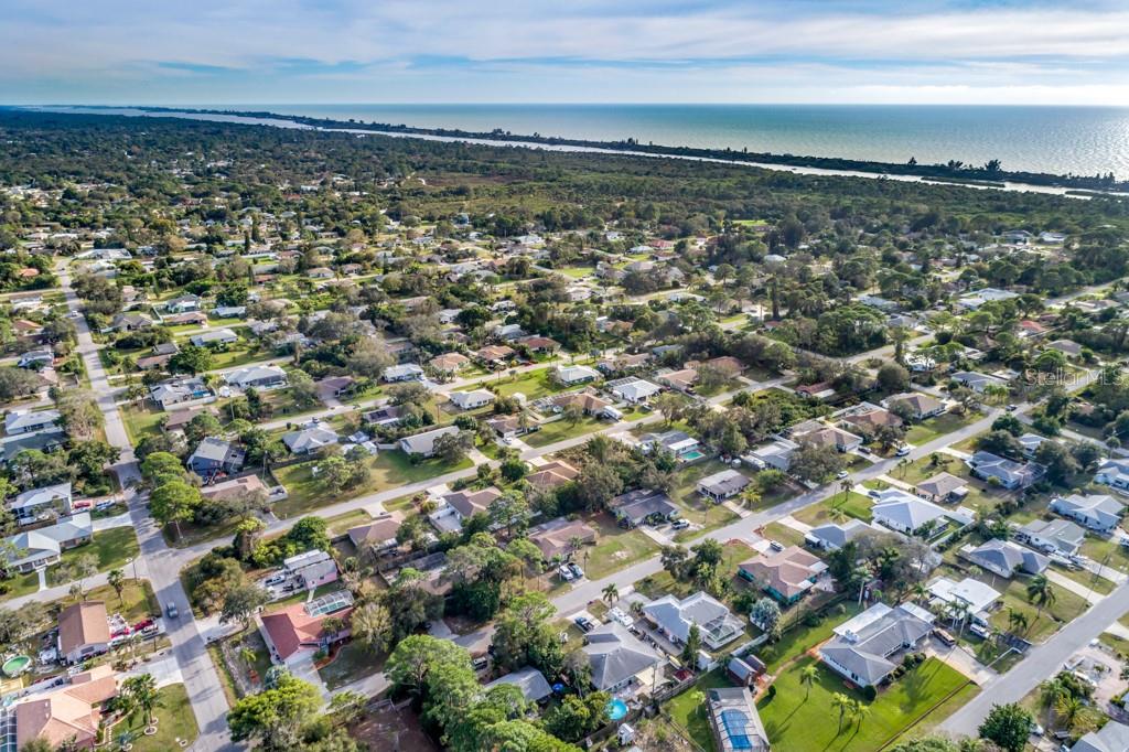 1101 Royal Road Venice, FL 34293 - Photo 4 of 35 Gallery Image 4