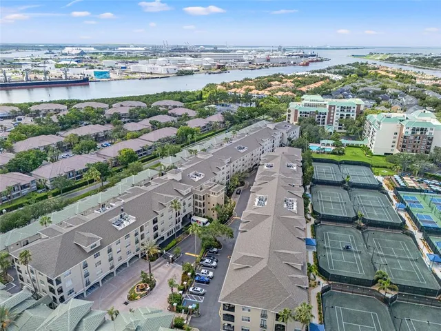 a picture of city view