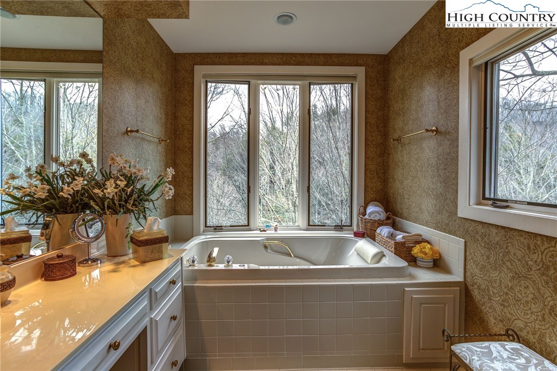 601 The Forest, Unit A2 Boone, NC 28607 - Photo 16 of 28 Gallery Image 16