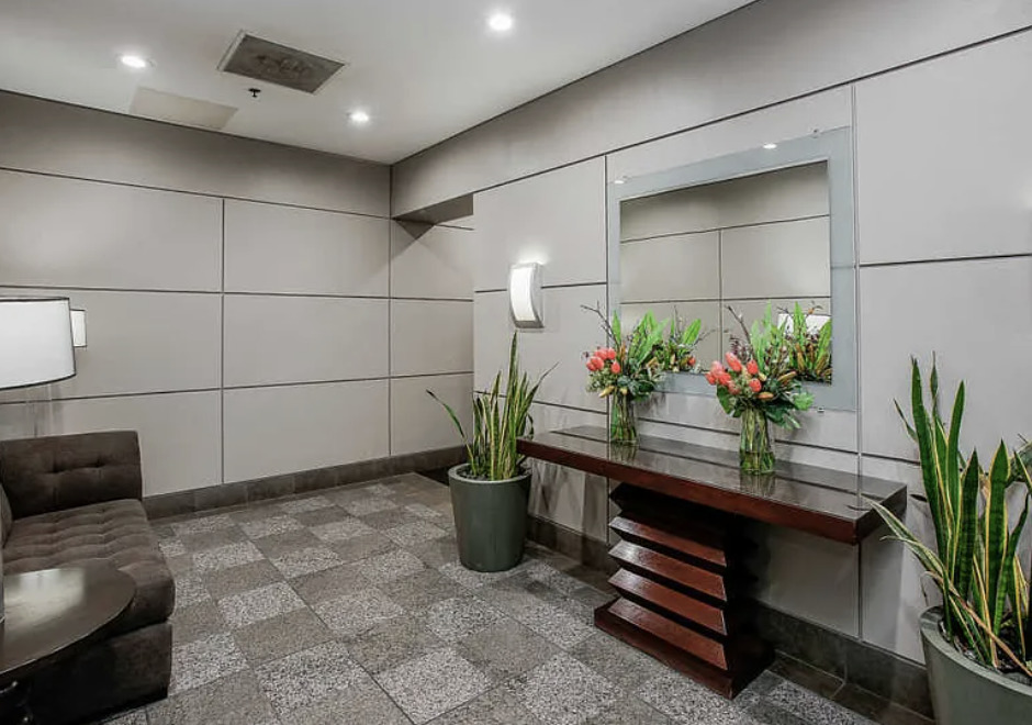 600 North Dearborn Street, Unit 1207 Chicago, IL 60654 - Photo 17 of 19