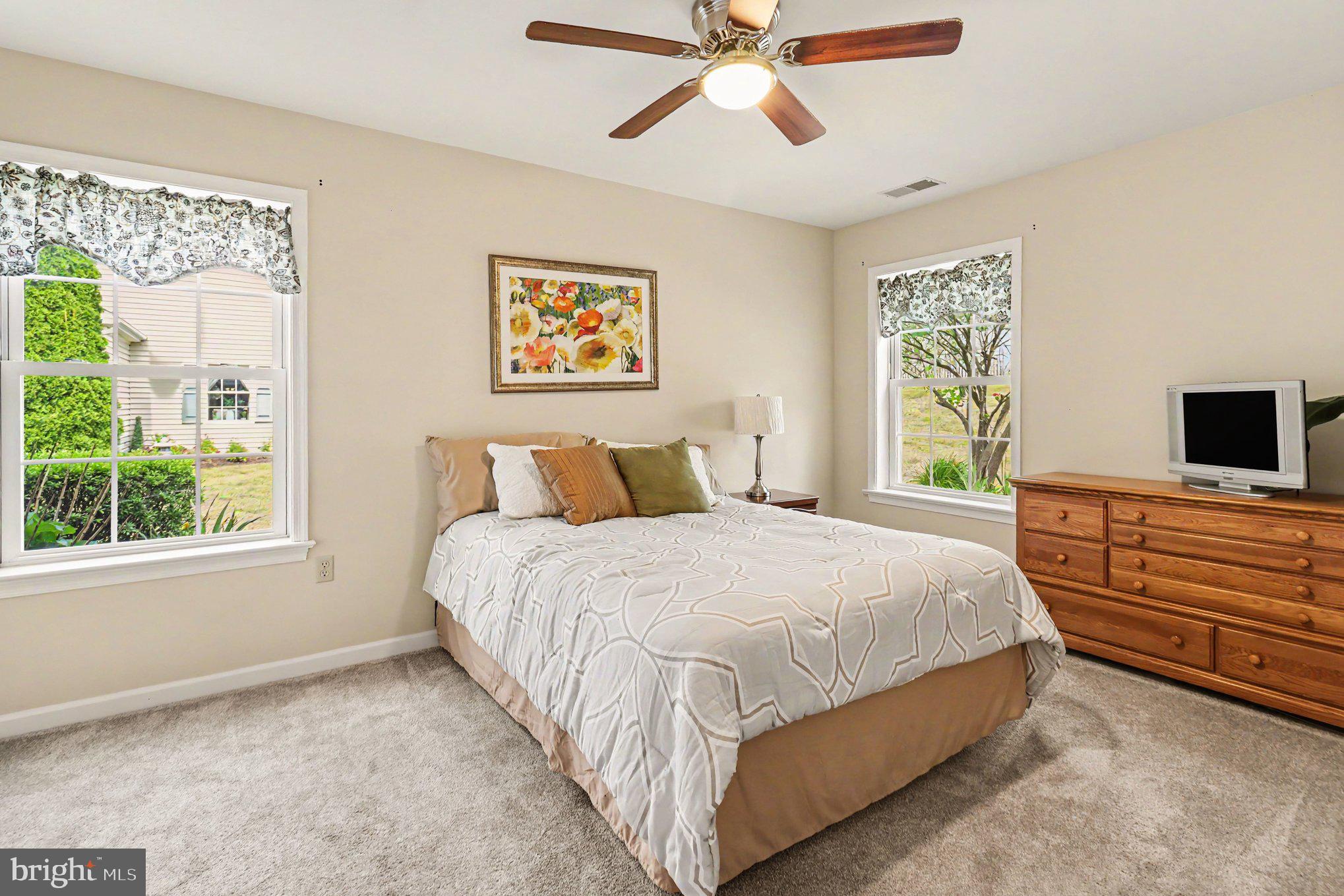 53 Bards Way Pottstown, PA 19464 - Photo 12 of 35