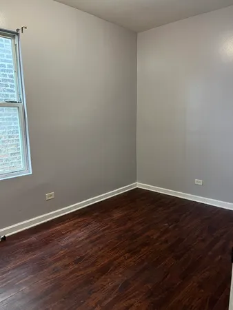 $1,600 | 3057 West Flournoy Street, Unit 2, Chicago, IL 60612