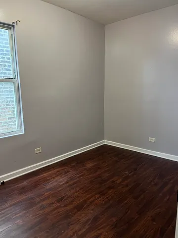 $1,600 | 3057 West Flournoy Street, Unit 2, Chicago, IL 60612