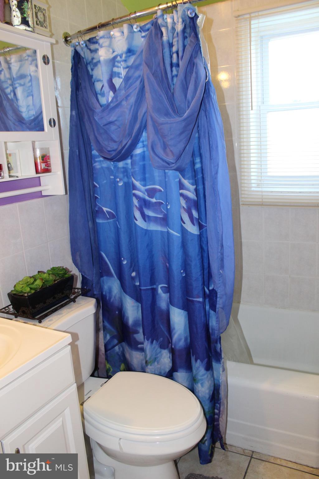 12800 Hathaway Drive Silver Spring, MD 20906 - Photo 6 of 19 Bathroom