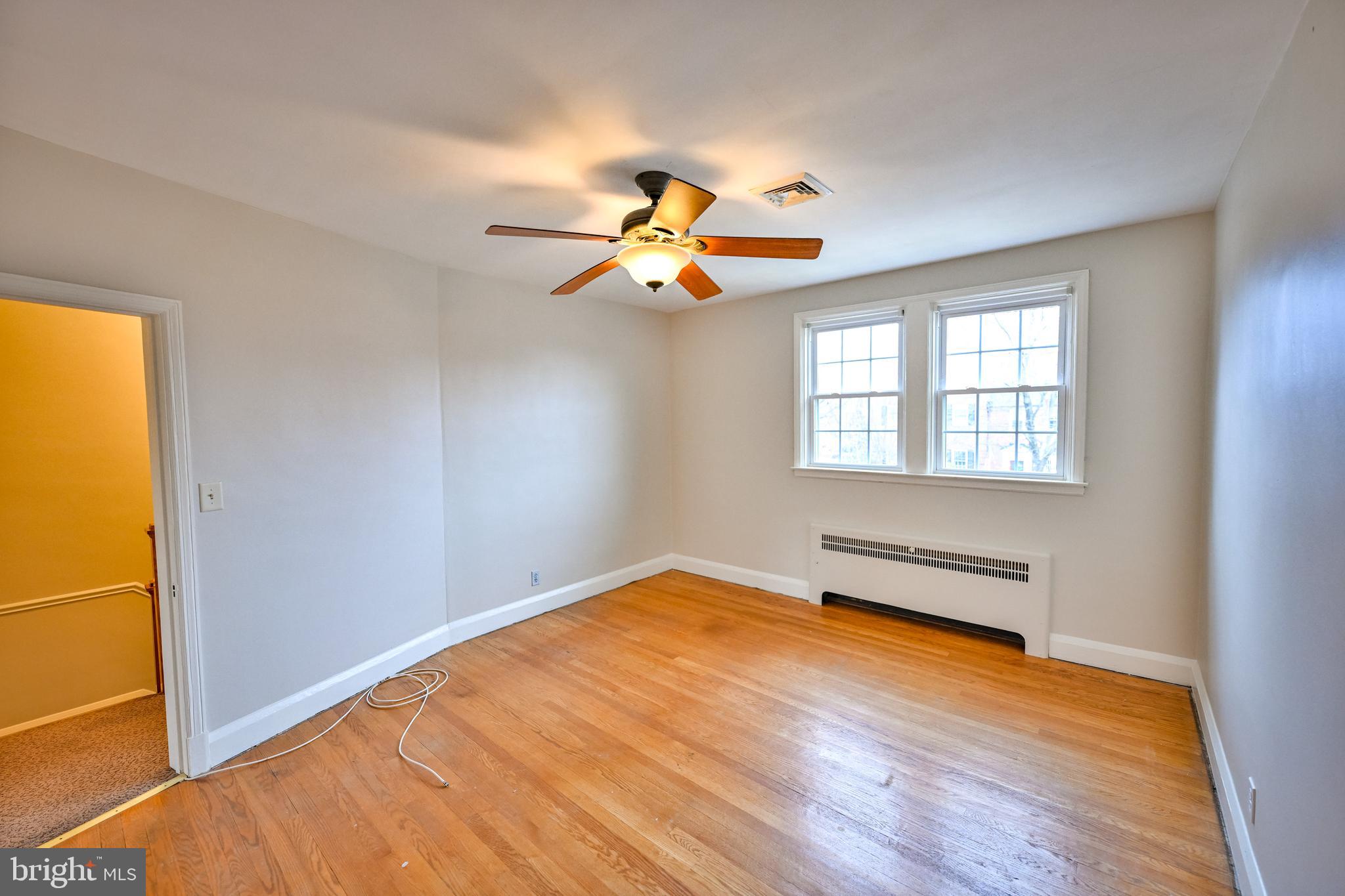 207 Murdock Road Baltimore, MD 21212 - Photo 23 of 45 Primary bedroom