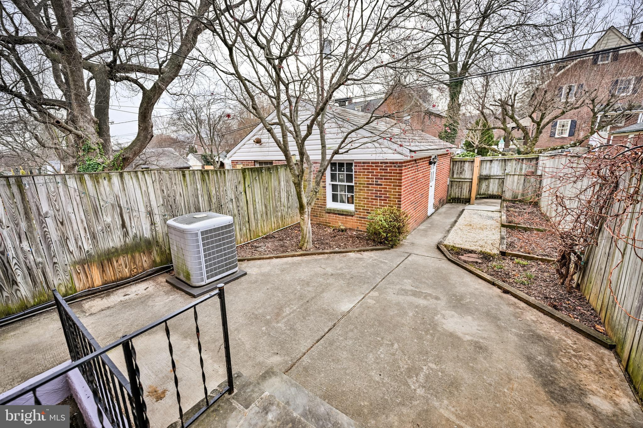 207 Murdock Road Baltimore, MD 21212 - Photo 42 of 45 Rear patio