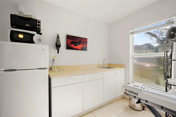 $1,100 | 2210 South 34th Street, Fort Pierce, FL 34947