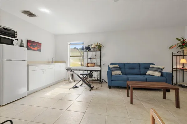 $1,100 | 2210 South 34th Street, Fort Pierce, FL 34947