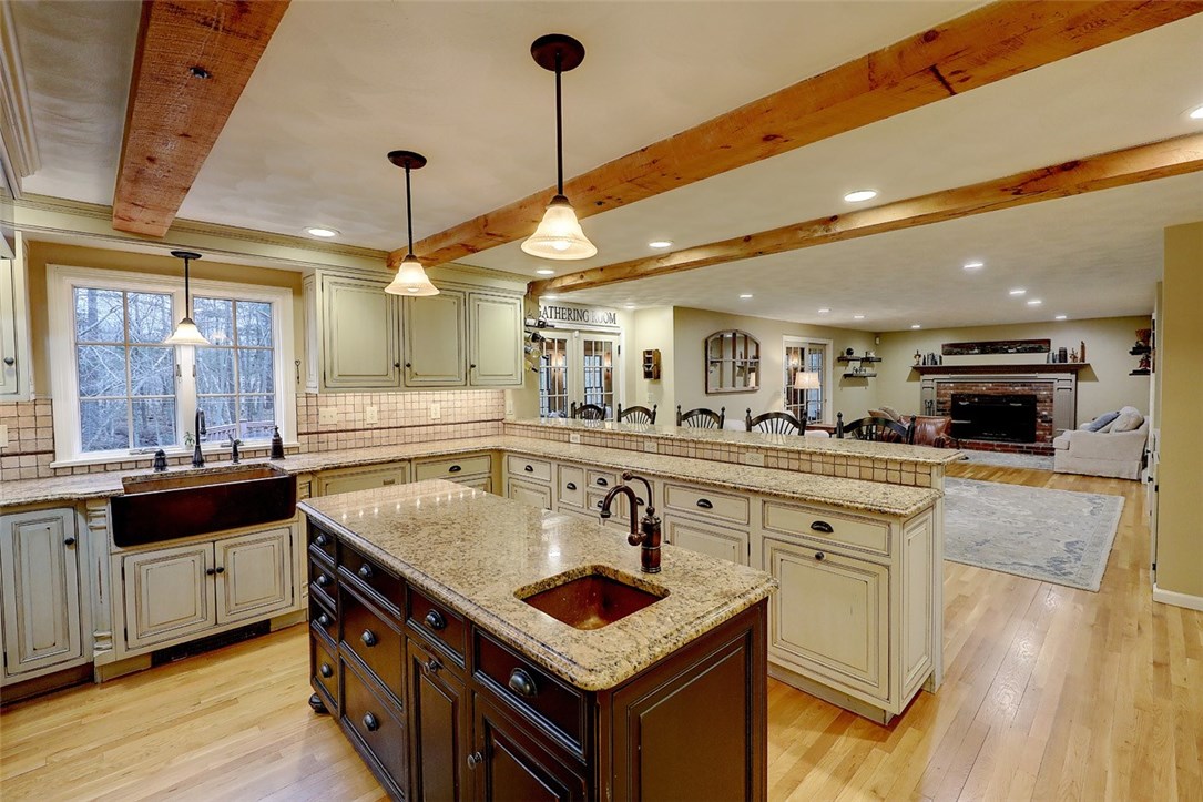 10 Stone Ridge Drive North Smithfield, RI 02896 - Photo 19 of 38 Gallery Image 19