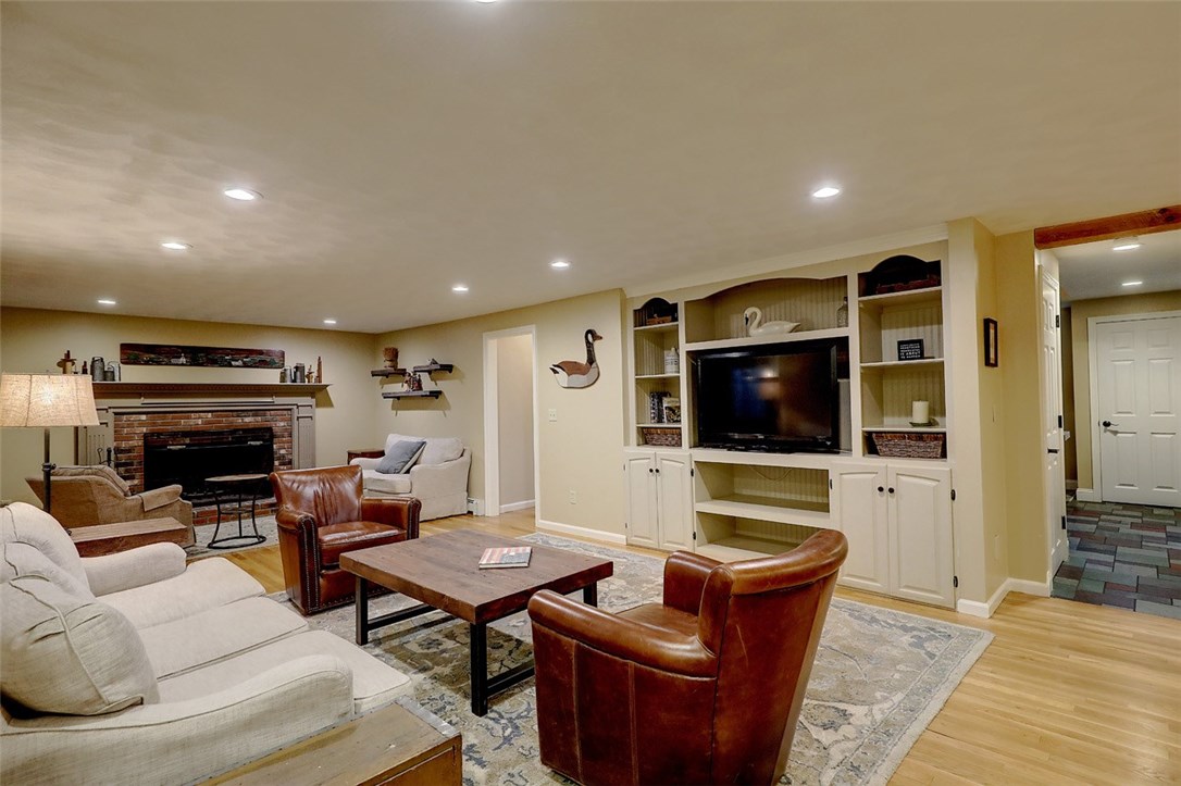 10 Stone Ridge Drive North Smithfield, RI 02896 - Photo 23 of 38 Gallery Image 23