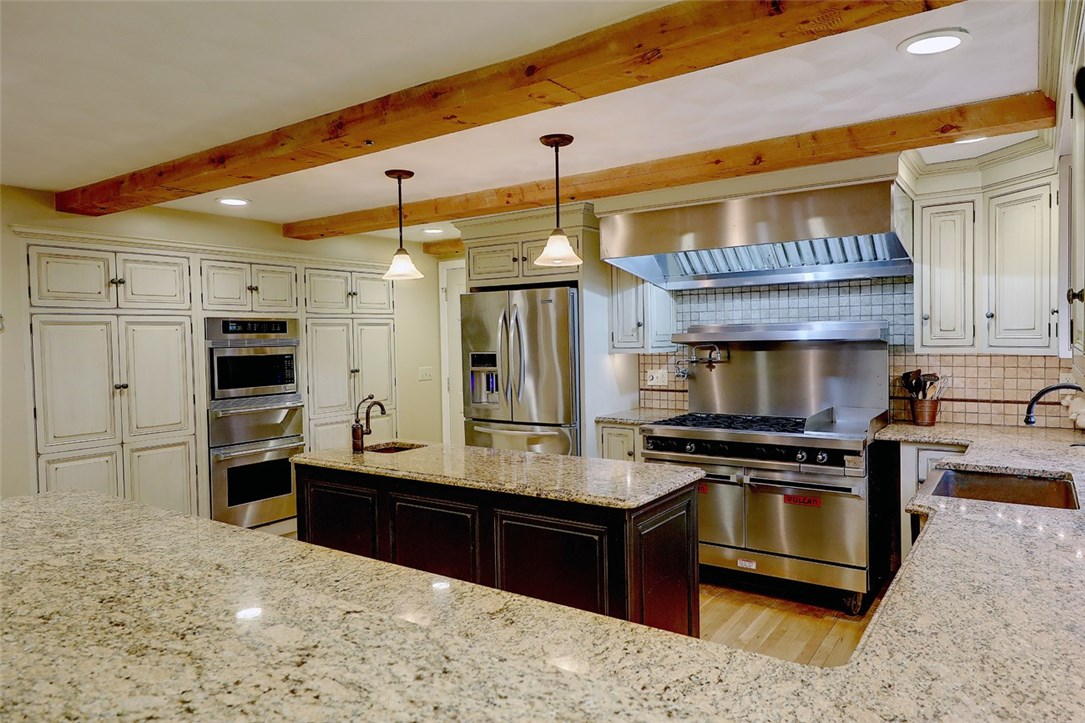 10 Stone Ridge Drive North Smithfield, RI 02896 - Photo 24 of 38 Gallery Image 24