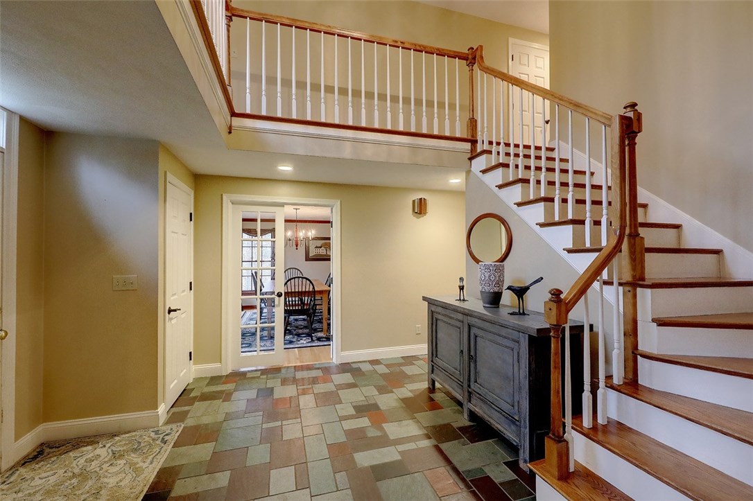 10 Stone Ridge Drive North Smithfield, RI 02896 - Photo 9 of 38 Gallery Image 9