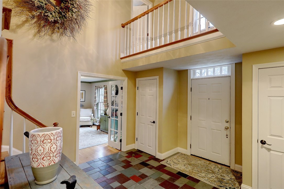 10 Stone Ridge Drive North Smithfield, RI 02896 - Photo 10 of 38 Gallery Image 10