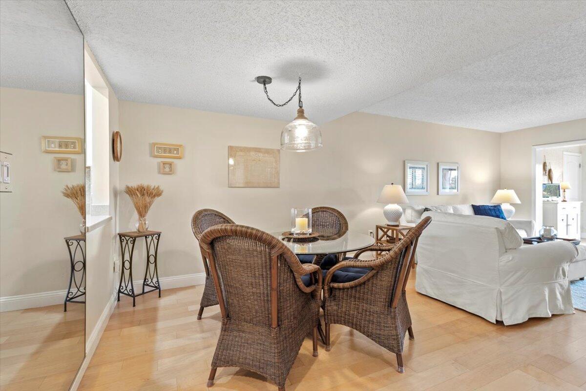 5333 Southeast Miles Grant Road, Unit 105 Stuart, FL 34997 - Photo 10 of 61 28-GG3A0077