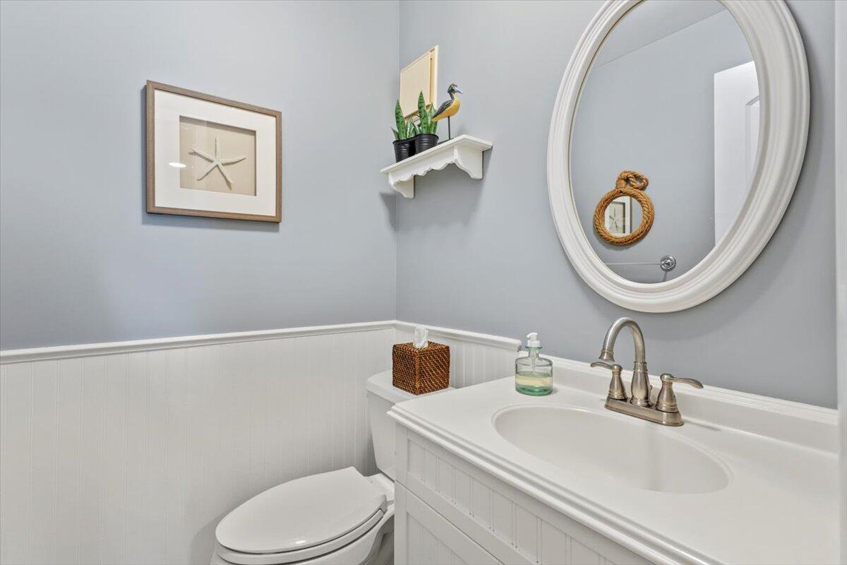 5333 Southeast Miles Grant Road, Unit 105 Stuart, FL 34997 - Photo 11 of 61 29-GG3A0080