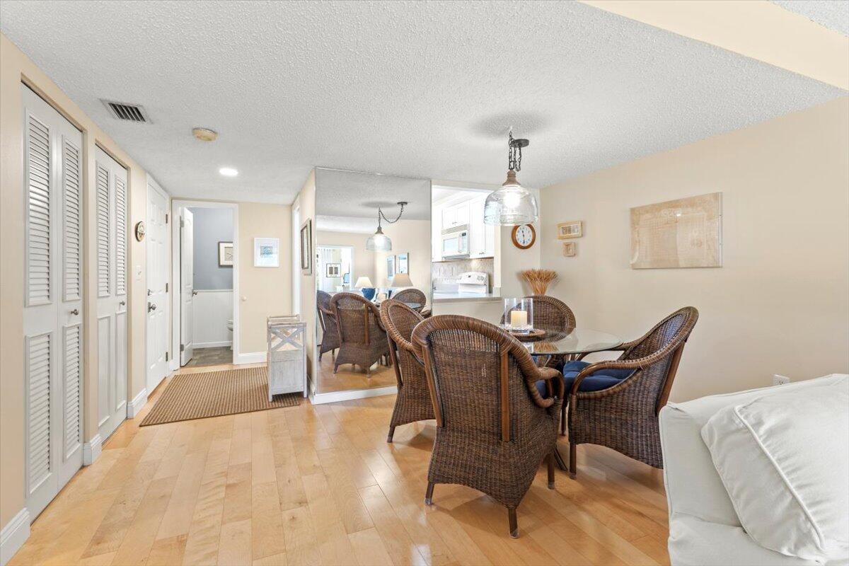 5333 Southeast Miles Grant Road, Unit 105 Stuart, FL 34997 - Photo 22 of 61 40-GG3A0122