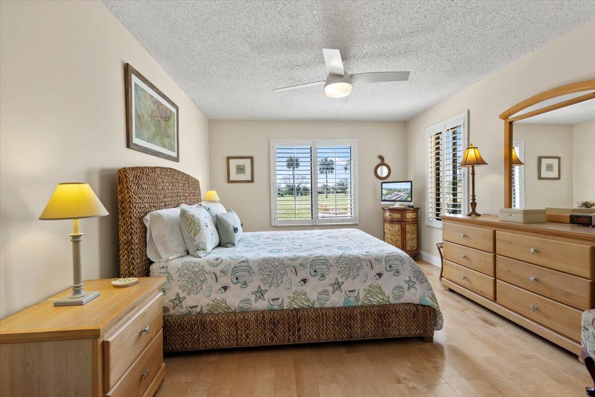 5333 Southeast Miles Grant Road, Unit 105 Stuart, FL 34997 - Photo 28 of 61 47-GG3A0143