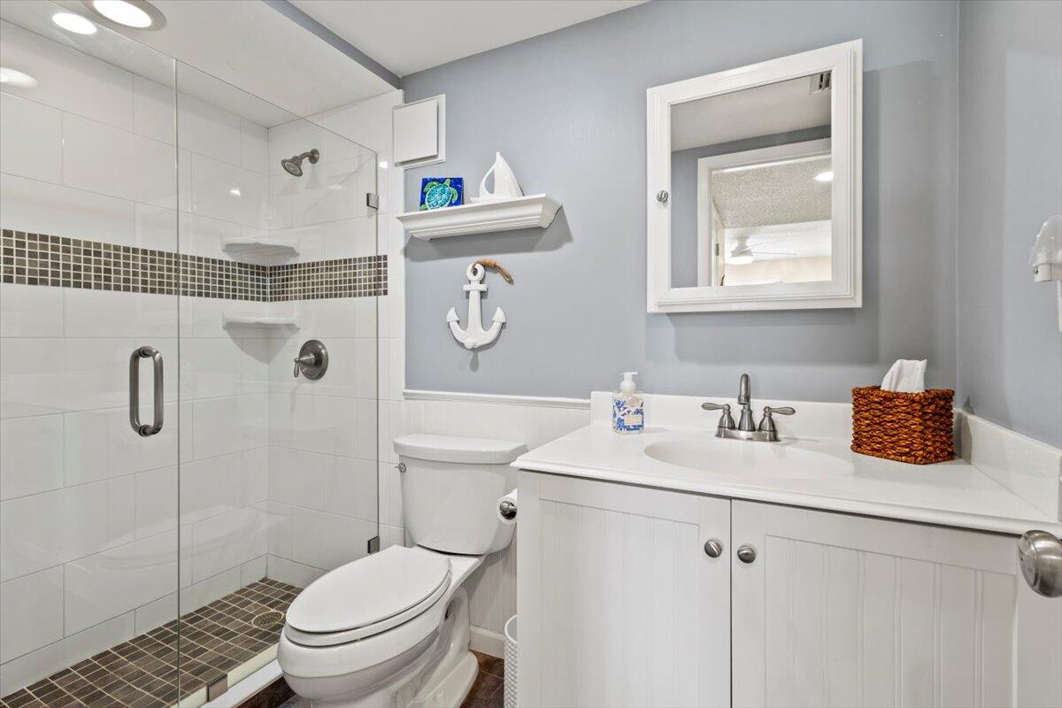 5333 Southeast Miles Grant Road, Unit 105 Stuart, FL 34997 - Photo 35 of 61 54-GG3A0164