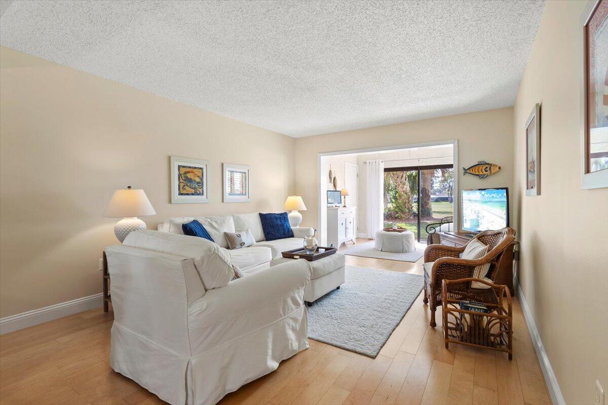 5333 Southeast Miles Grant Road, Unit 105 Stuart, FL 34997 - Photo 6 of 61 22-GG3A0059